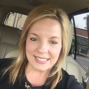 Meet your Posher, Christy